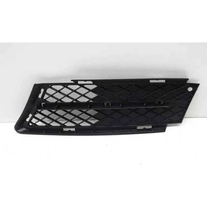 Grille de pare choc avant gauche