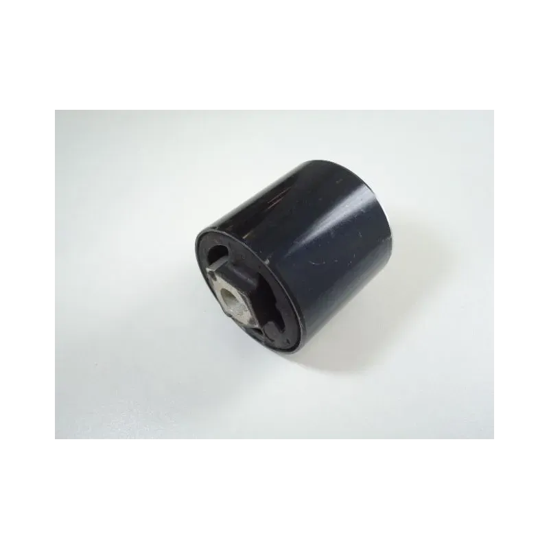 Silentbloc de bras avant